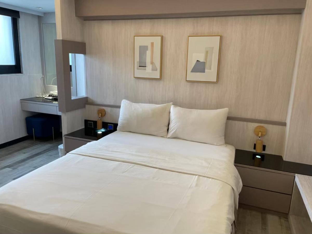 桃 行旅 Hotell Taipei Exteriör bild